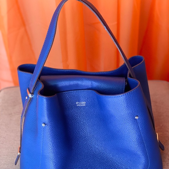 Arezzo Handbags - Arezzo Bag